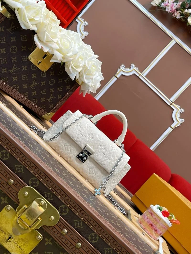 Durable Louis Vuitton Top Handle Bags 40363