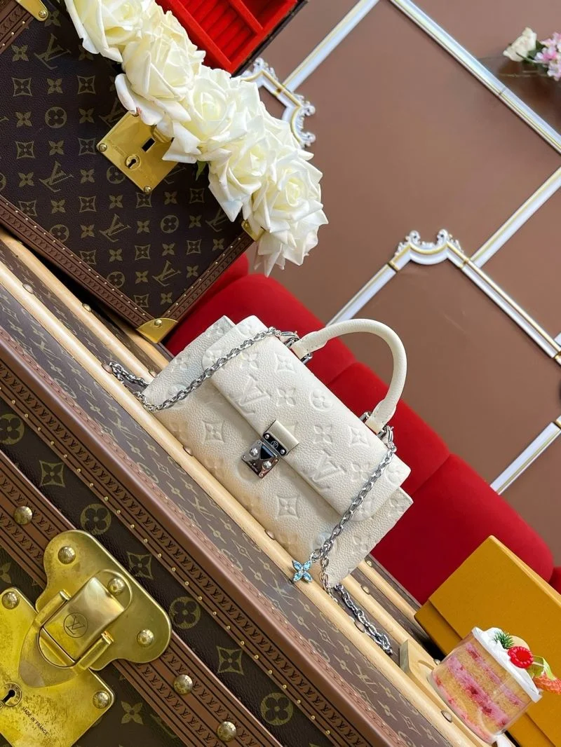 Durable Louis Vuitton Top Handle Bags 40363