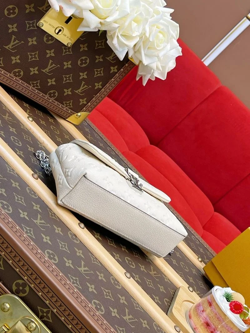 Durable Louis Vuitton Top Handle Bags 40363