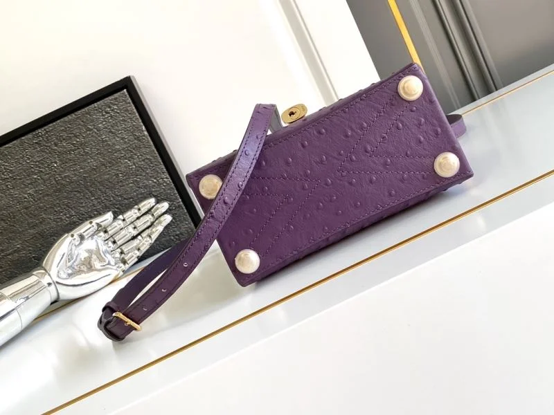 Thermal Louis Vuitton Top Handle Bags 40337