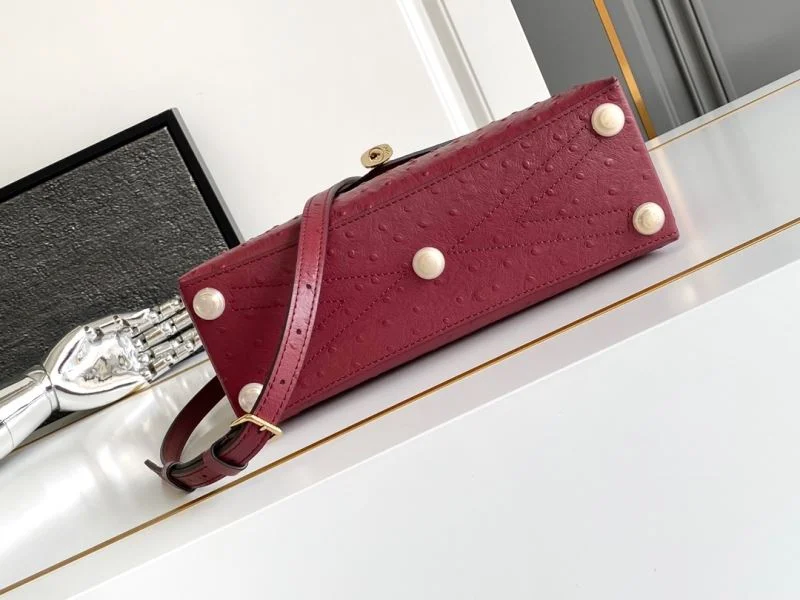 Cozy Louis Vuitton Top Handle Bags 40341