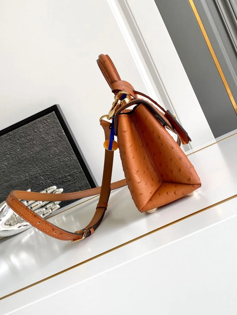Sleek Louis Vuitton Top Handle Bags 40314
