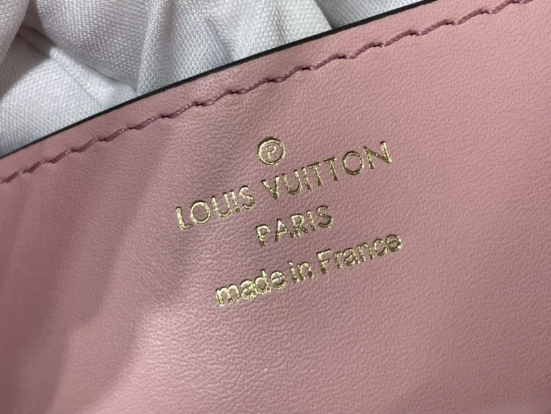 Louis Vuitton Top Handle Bags Comfortable 40313