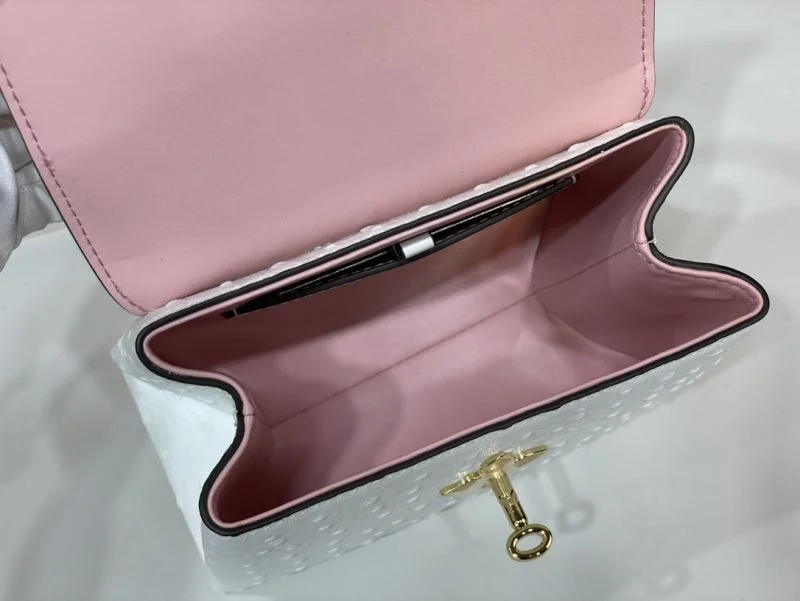 Louis Vuitton Top Handle Bags WeatherProof 40322