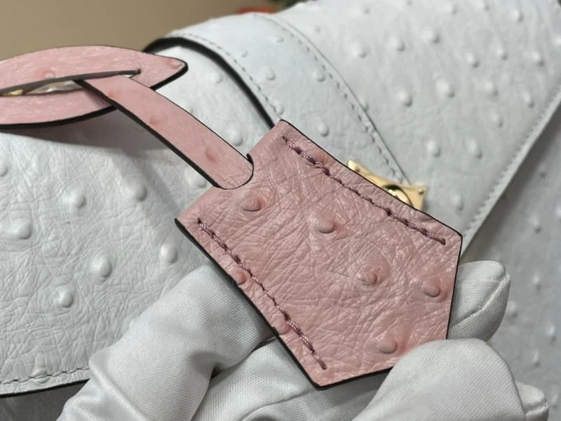 Attractive Louis Vuitton Top Handle Bags 40318