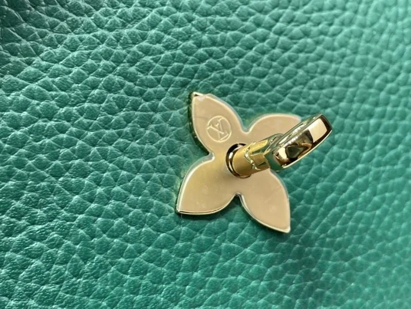 Efficient Louis Vuitton Top Handle Bags 40299
