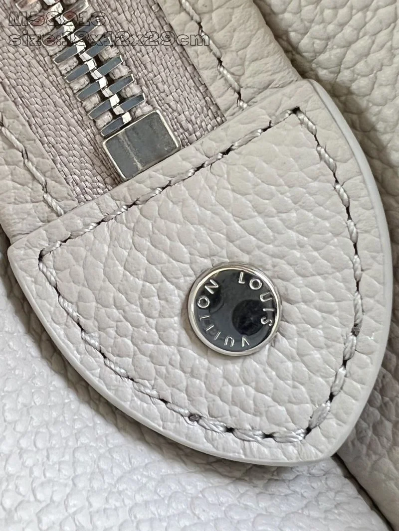 Louis Vuitton Top Handle Bags Unisex 40294