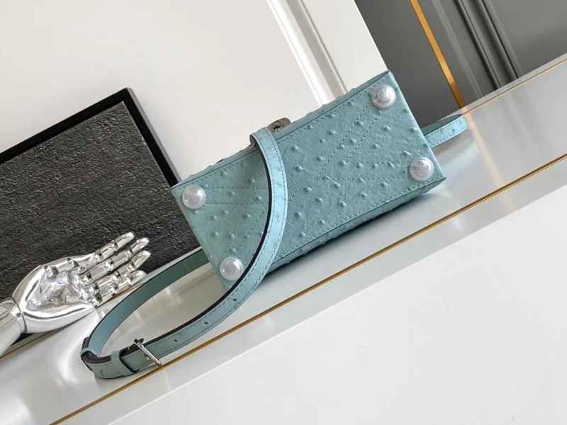 Lightweight Louis Vuitton Top Handle Bags 40267
