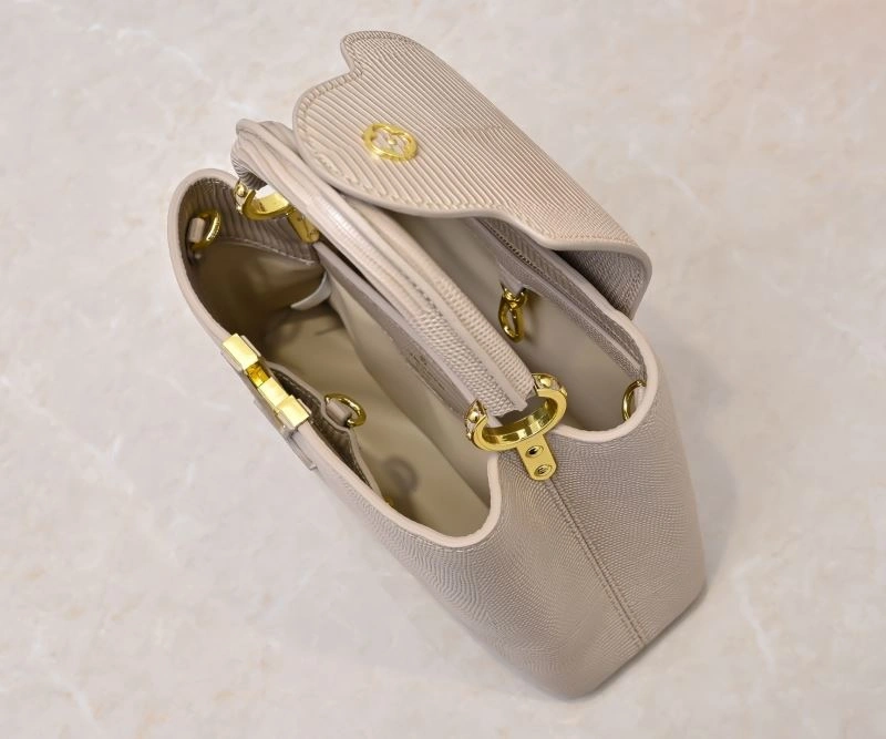 Louis Vuitton Top Handle Bags Practical 79284