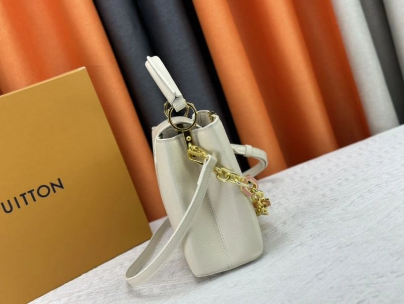 ModernLook Louis Vuitton Top Handle Bags 79228