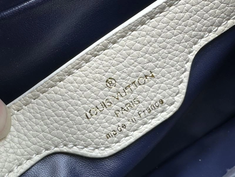 Louis Vuitton Top Handle Bags Versatile 79221