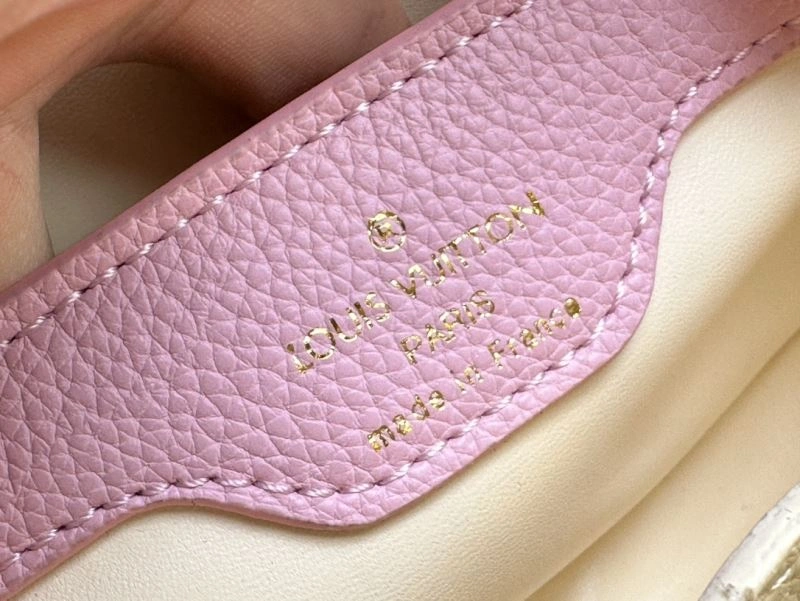 StreetReady Louis Vuitton Top Handle Bags 79210