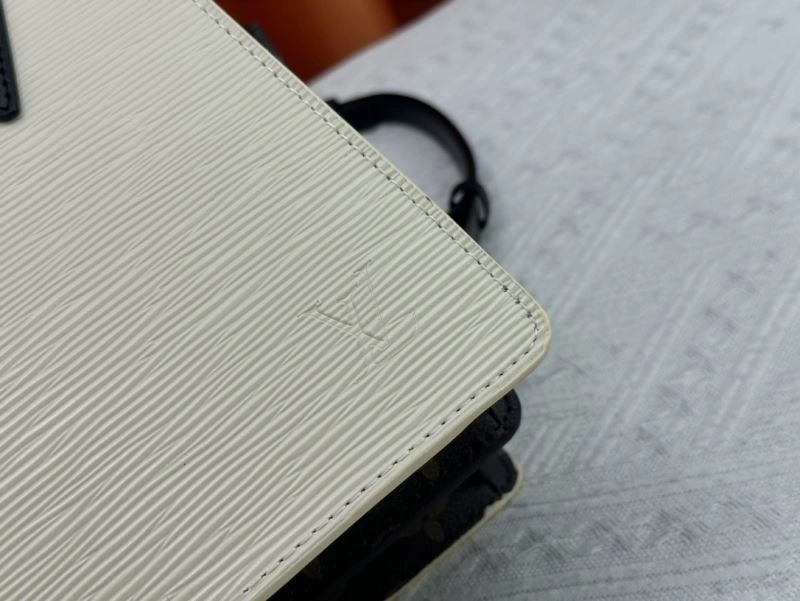 Sustainable Louis Vuitton Top Handle Bags 79196