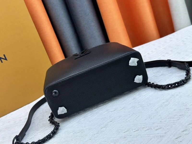 Stretchable Louis Vuitton Top Handle Bags 79191