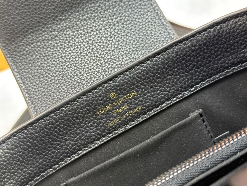 Stretchable Louis Vuitton Top Handle Bags 79191