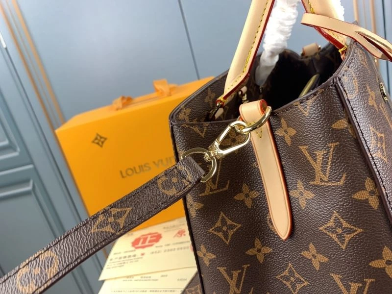 Louis Vuitton Top Handle Bags Effortless 79178