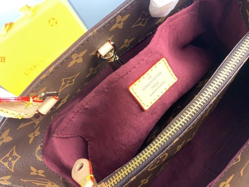Louis Vuitton Top Handle Bags Effortless 79178