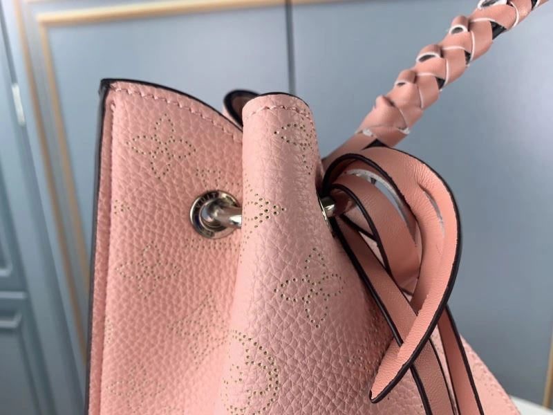 StreetReady Louis Vuitton Top Handle Bags 78877