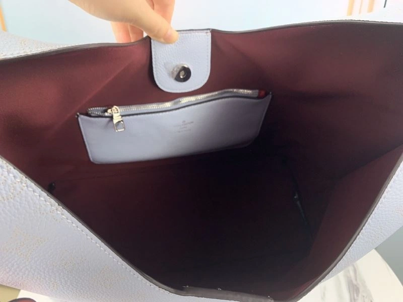 Louis Vuitton Top Handle Bags Trendsetting 79183