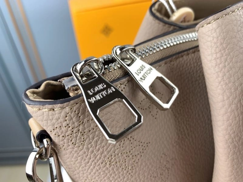 Louis Vuitton Top Handle Bags RelaxedFit 79140