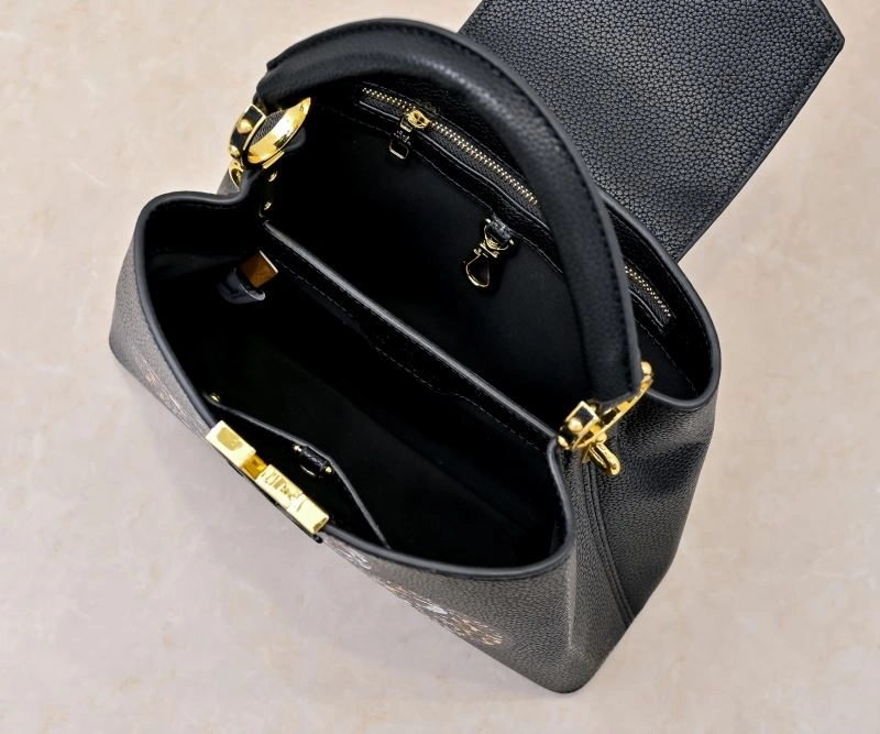 Louis Vuitton Top Handle Bags EyeCatching 79137