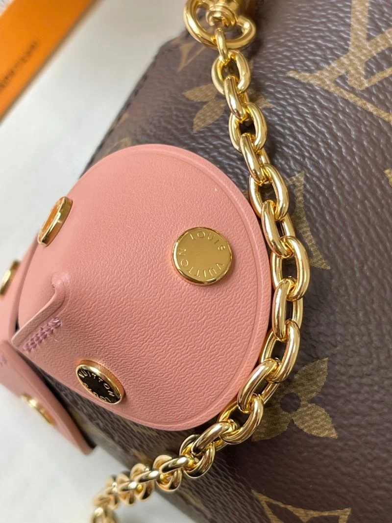 Lightweight Louis Vuitton Top Handle Bags 39377