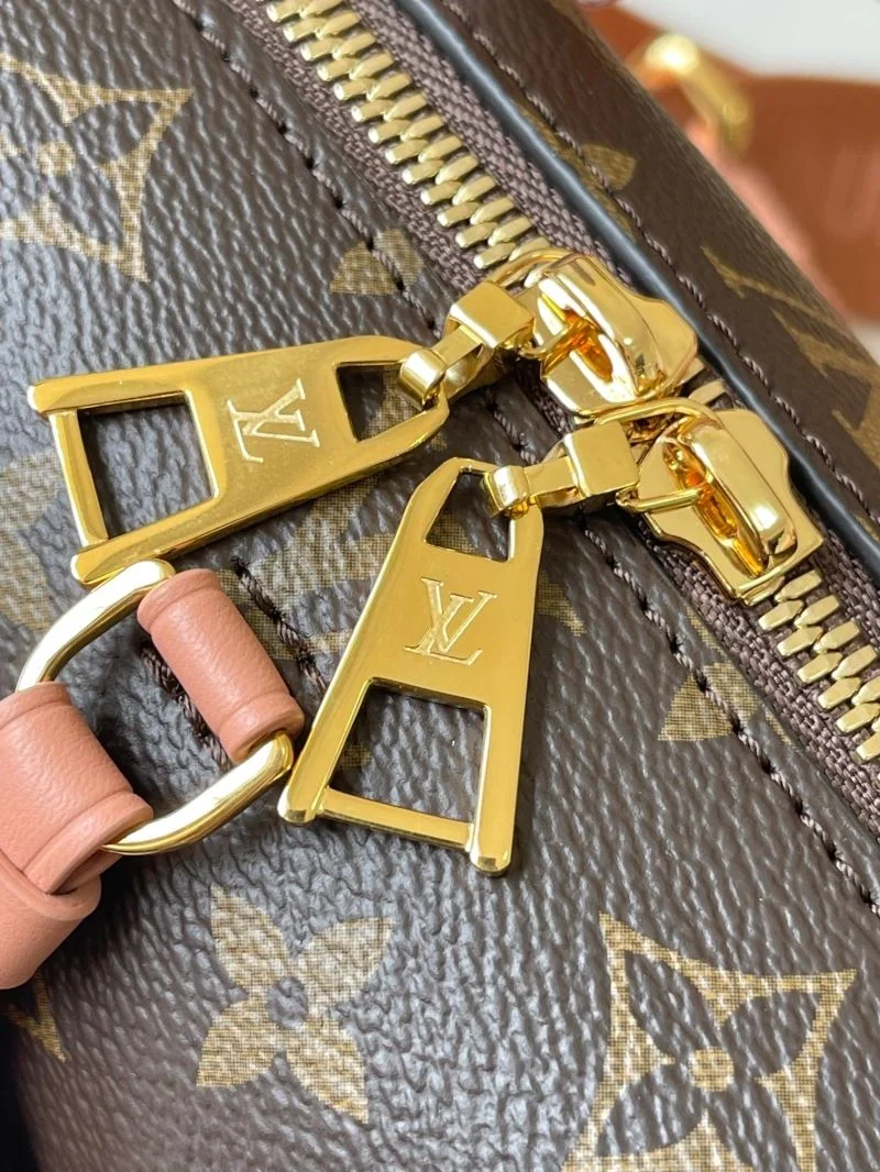 Lightweight Louis Vuitton Top Handle Bags 39377