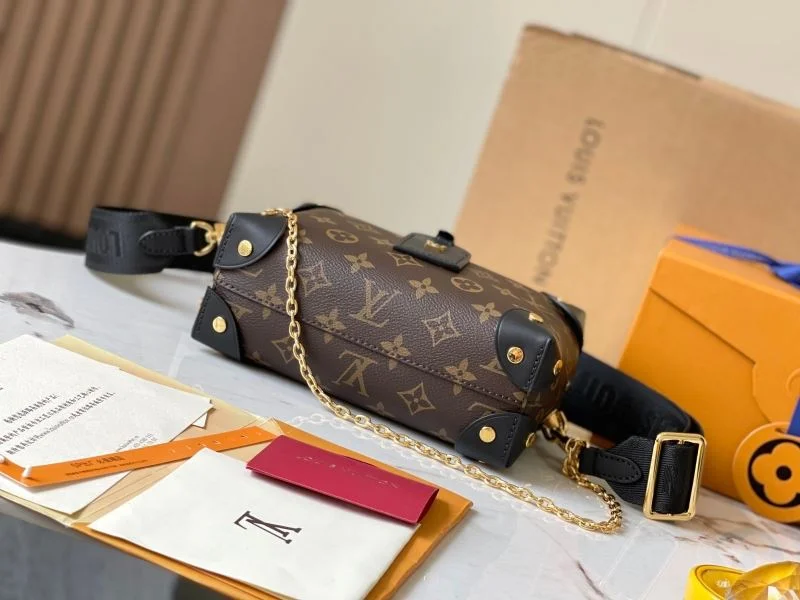 Lightweight Louis Vuitton Top Handle Bags 39378