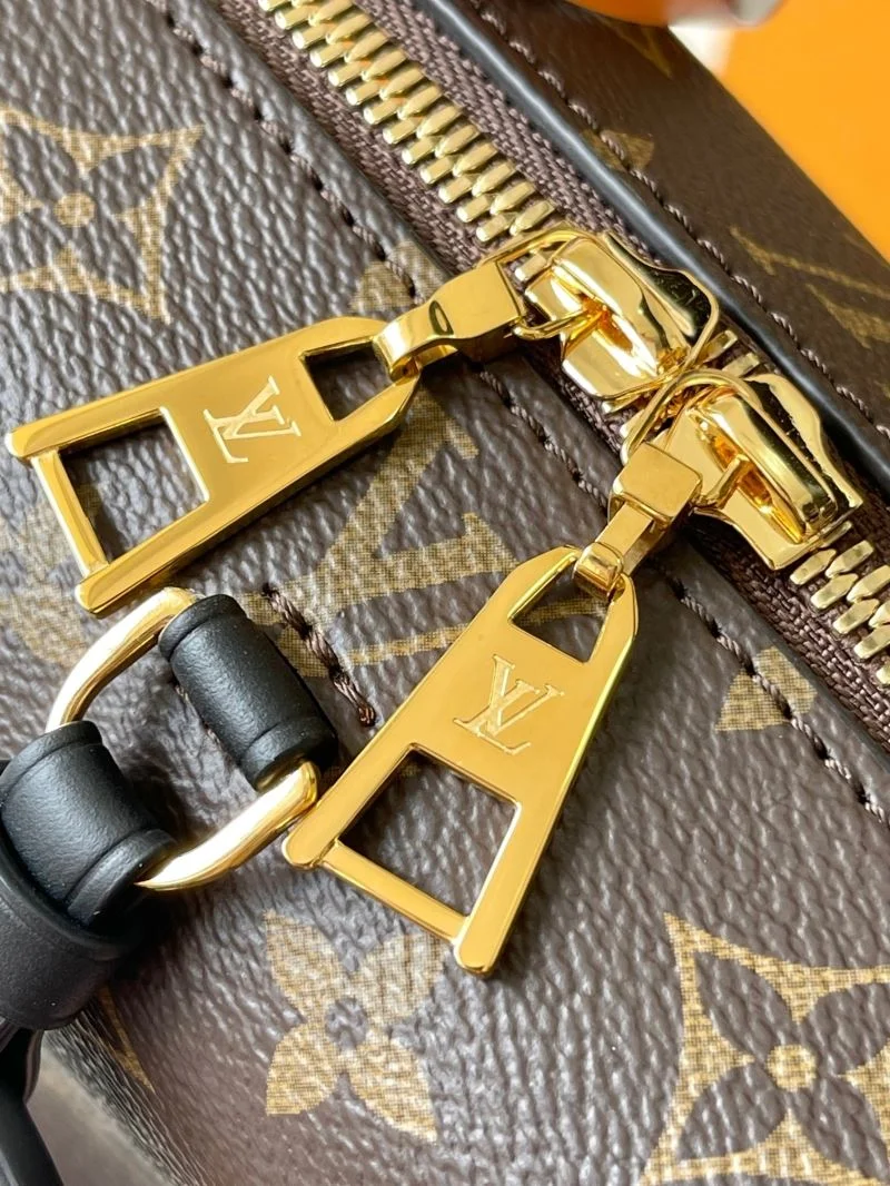 Lightweight Louis Vuitton Top Handle Bags 39378