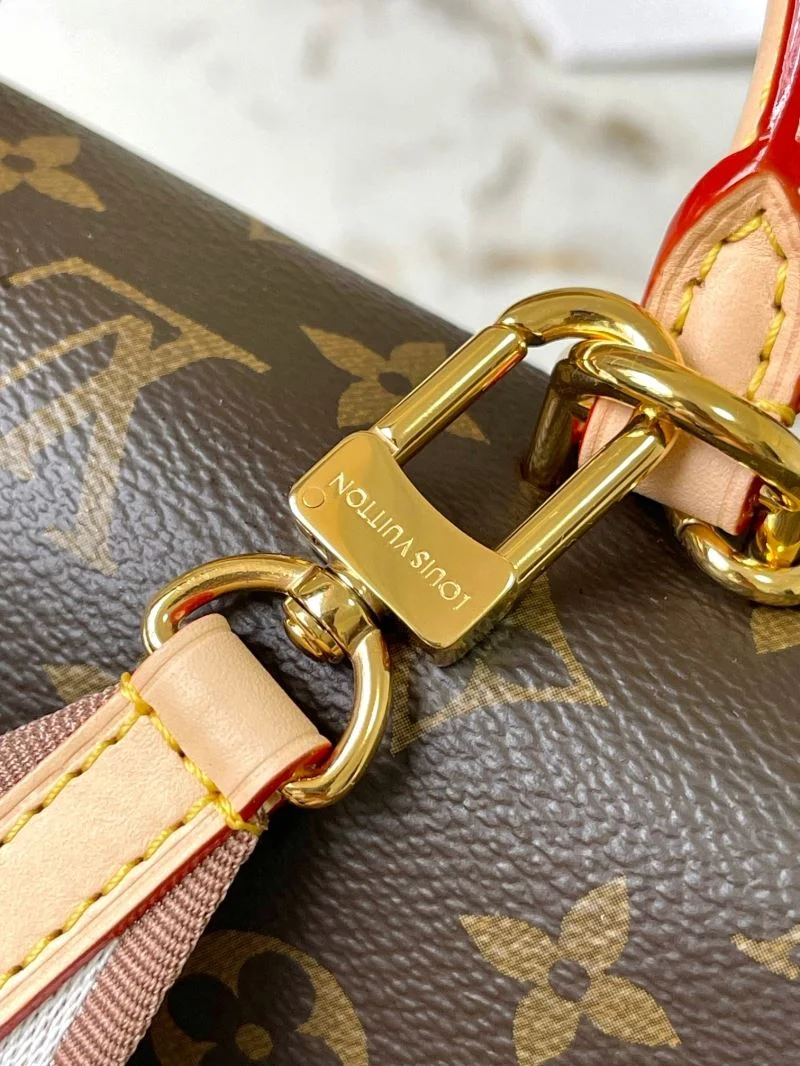 StreetReady Louis Vuitton Top Handle Bags 39346