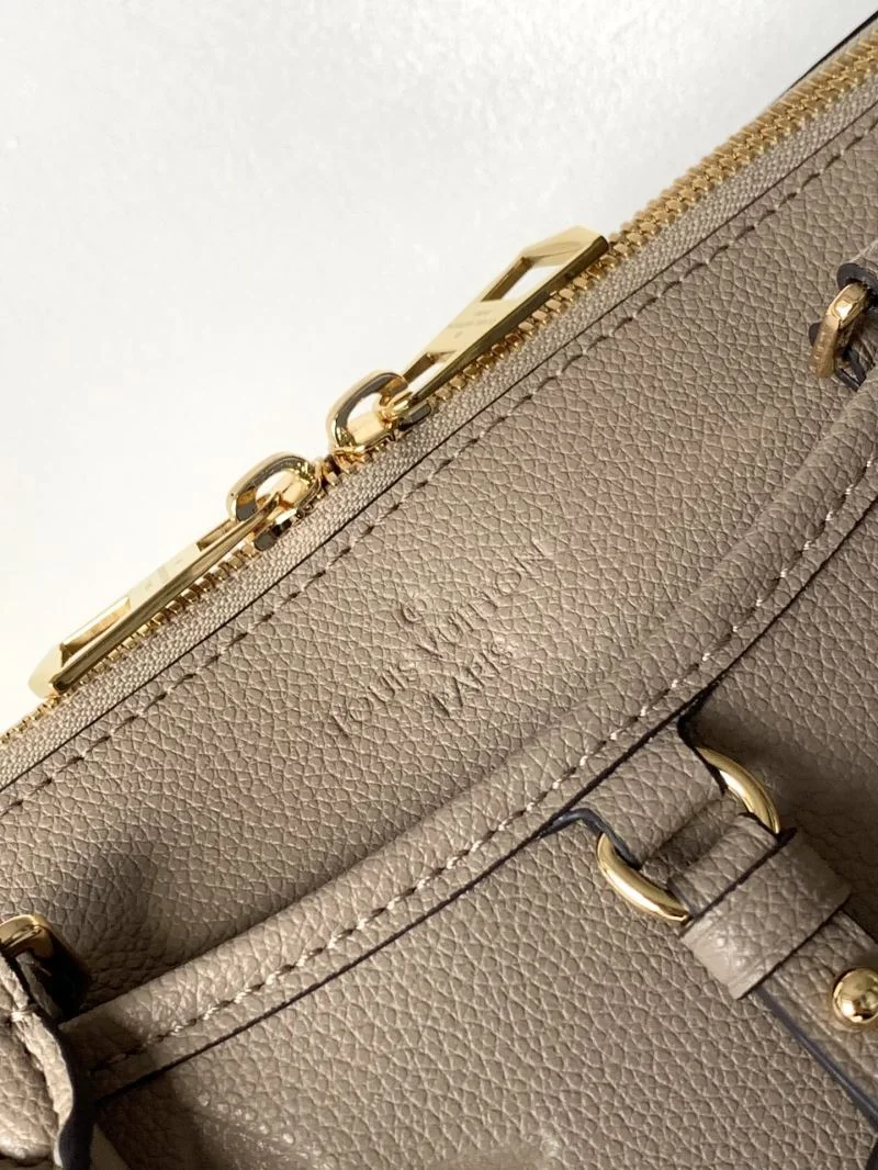 Louis Vuitton Top Handle Bags SmartChoice 39102