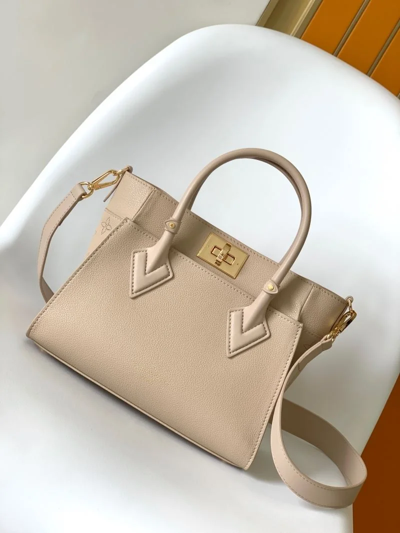 Breathable Louis Vuitton Top Handle Bags 39093
