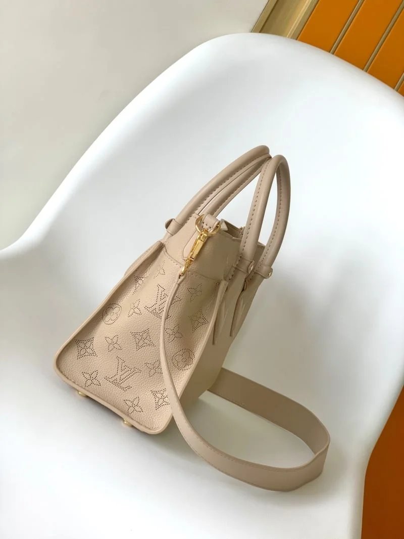 Breathable Louis Vuitton Top Handle Bags 39093