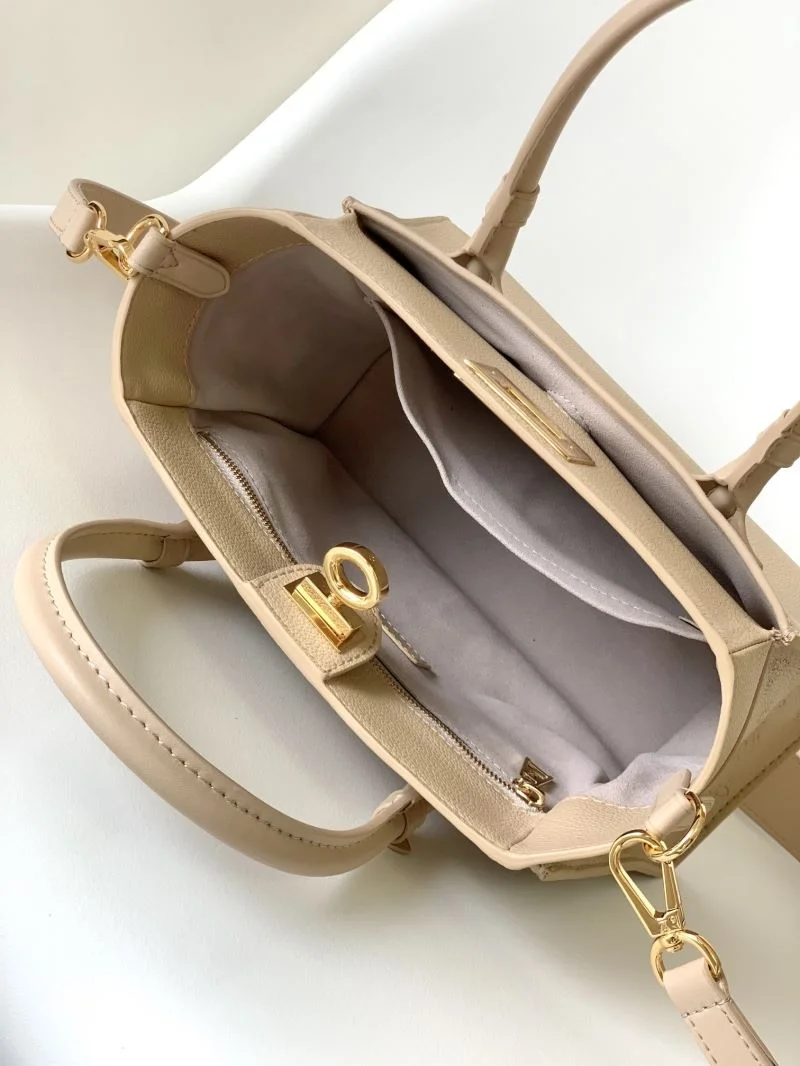 Breathable Louis Vuitton Top Handle Bags 39093