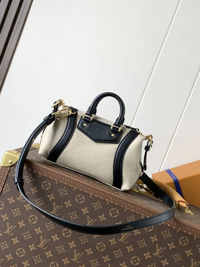 Unisex Louis Vuitton Top Handle Bags 39096