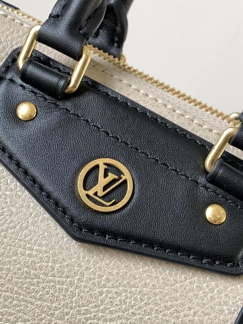 Unisex Louis Vuitton Top Handle Bags 39096