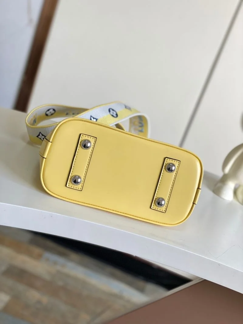 Fashionable Louis Vuitton Top Handle Bags 38946