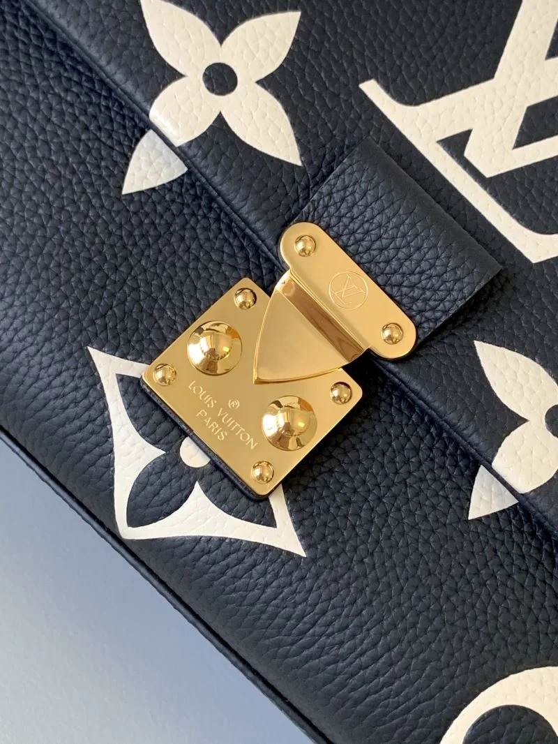 Cozy Louis Vuitton Top Handle Bags 38775