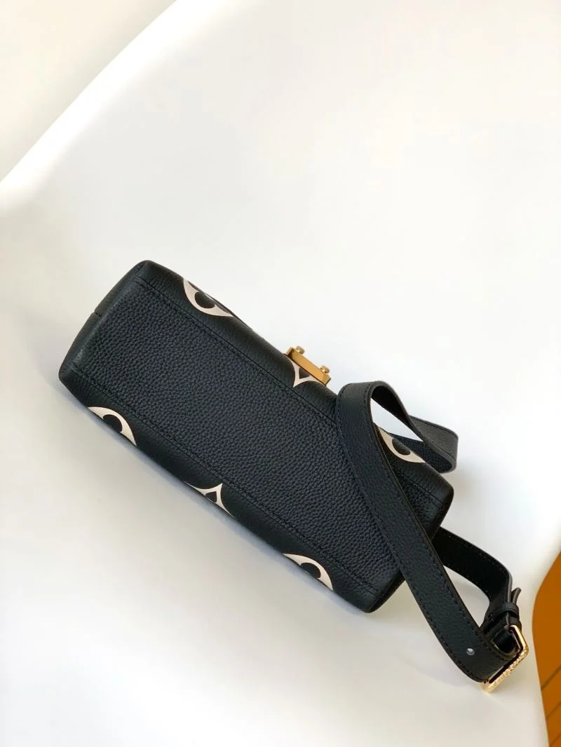 Timeless Louis Vuitton Top Handle Bags 38770