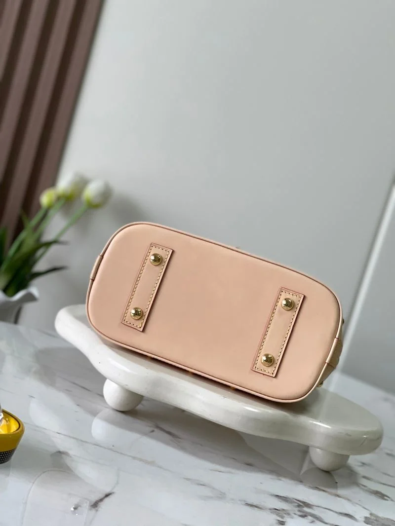 Efficient Louis Vuitton Top Handle Bags 38750