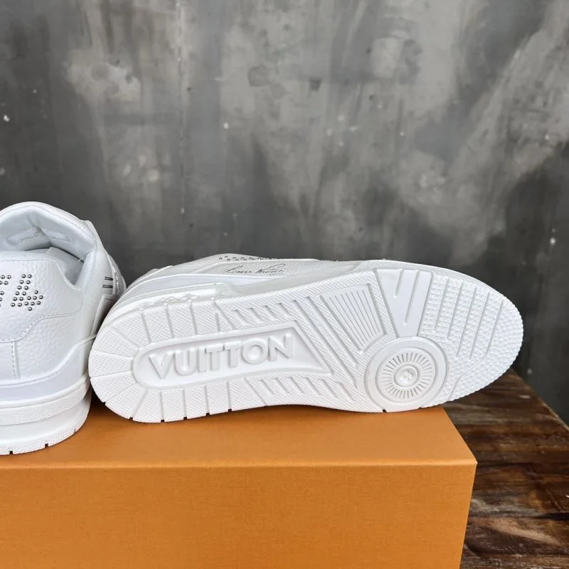 Louis Vuitton Trainer Sneaker SunProtective 30428