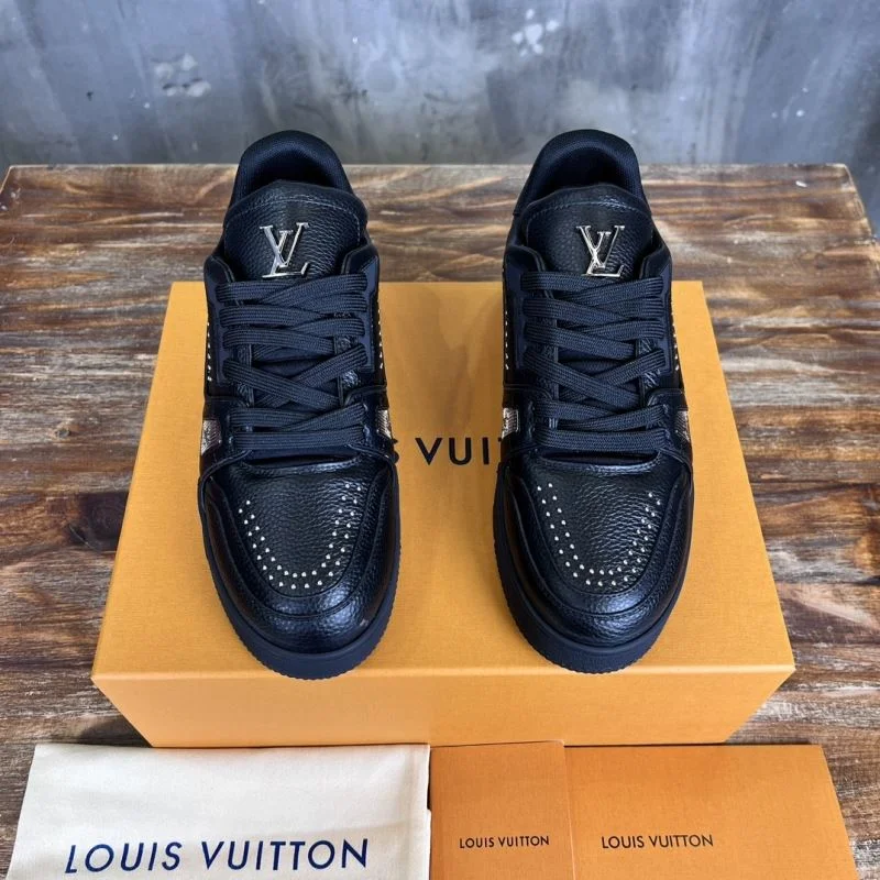 Louis Vuitton Trainer Sneaker TopPick 30427