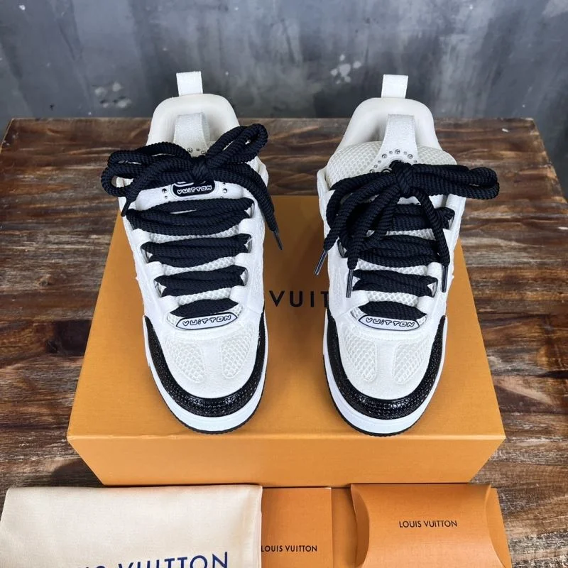 Louis Vuitton Trainer Sneaker ComfortFit 30425