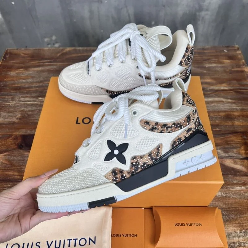 Louis Vuitton Trainer Sneaker Reliable 30403