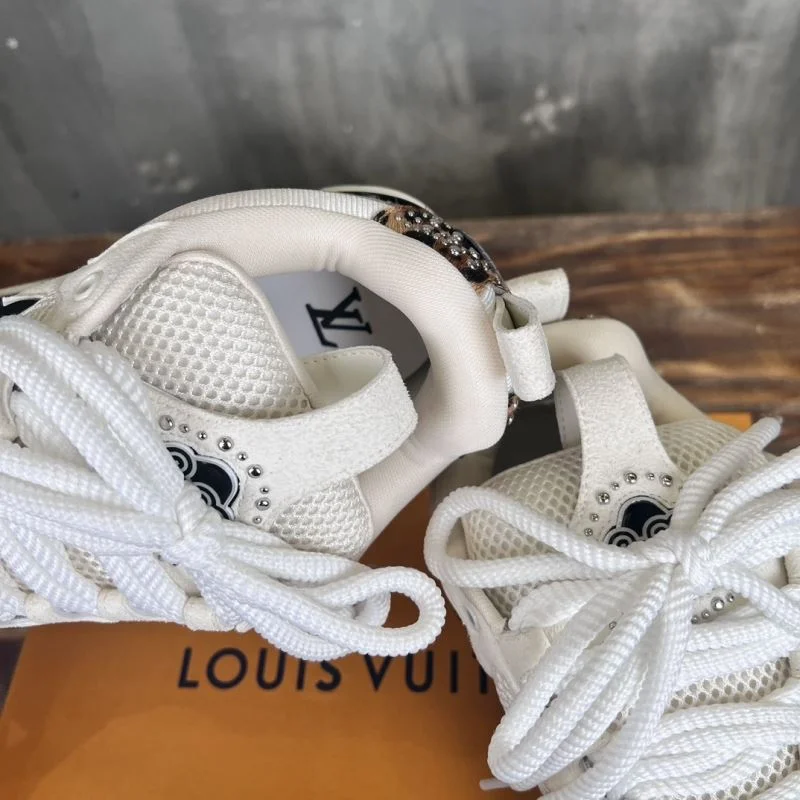 Louis Vuitton Trainer Sneaker Reliable 30403