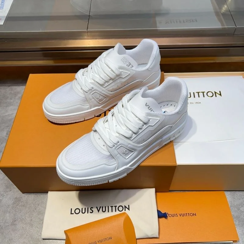 Affordable Louis Vuitton Trainer Sneaker 30332