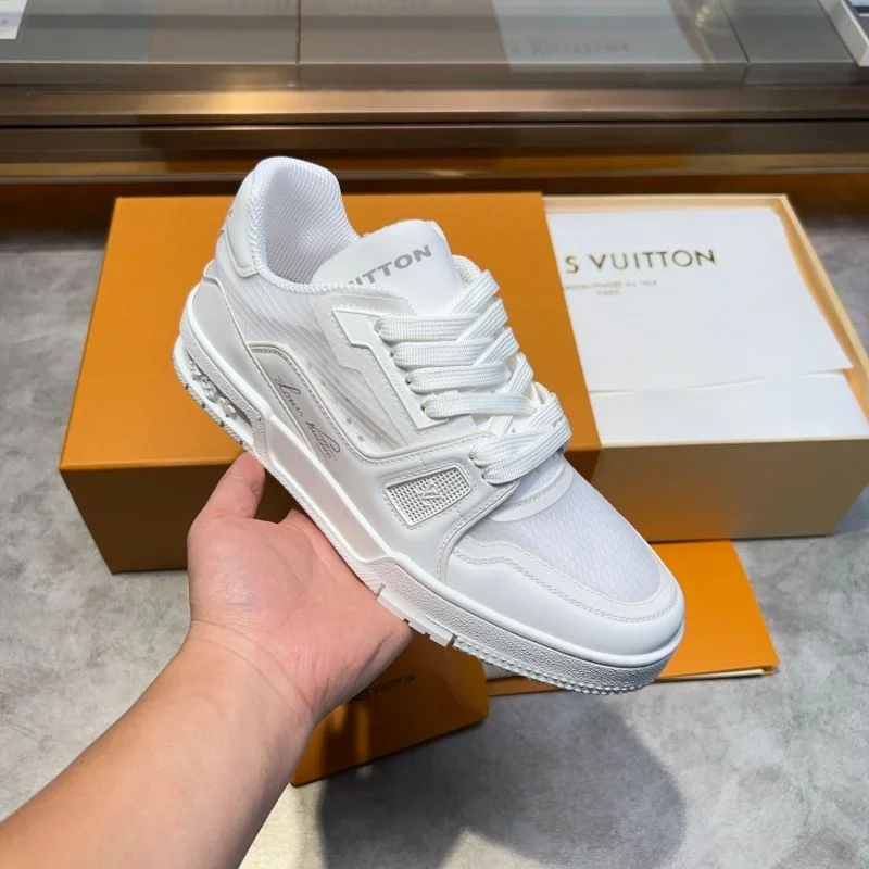 Affordable Louis Vuitton Trainer Sneaker 30332