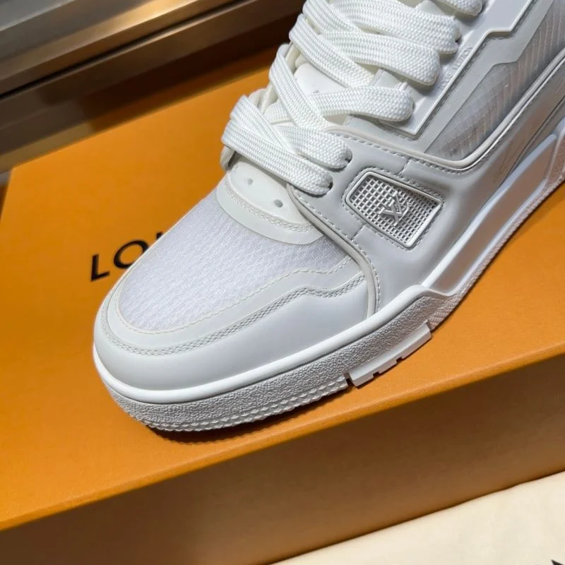 Affordable Louis Vuitton Trainer Sneaker 30332