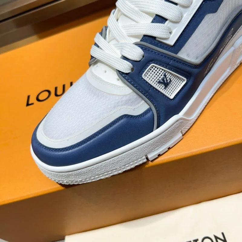 Louis Vuitton Trainer Sneaker Classic 30410