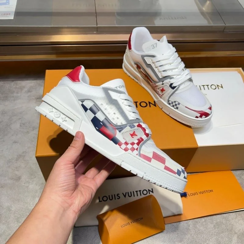 Louis Vuitton Trainer Sneaker MoistureWicking 30424